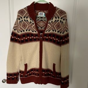 Knitted ski sweater by Blue Squares